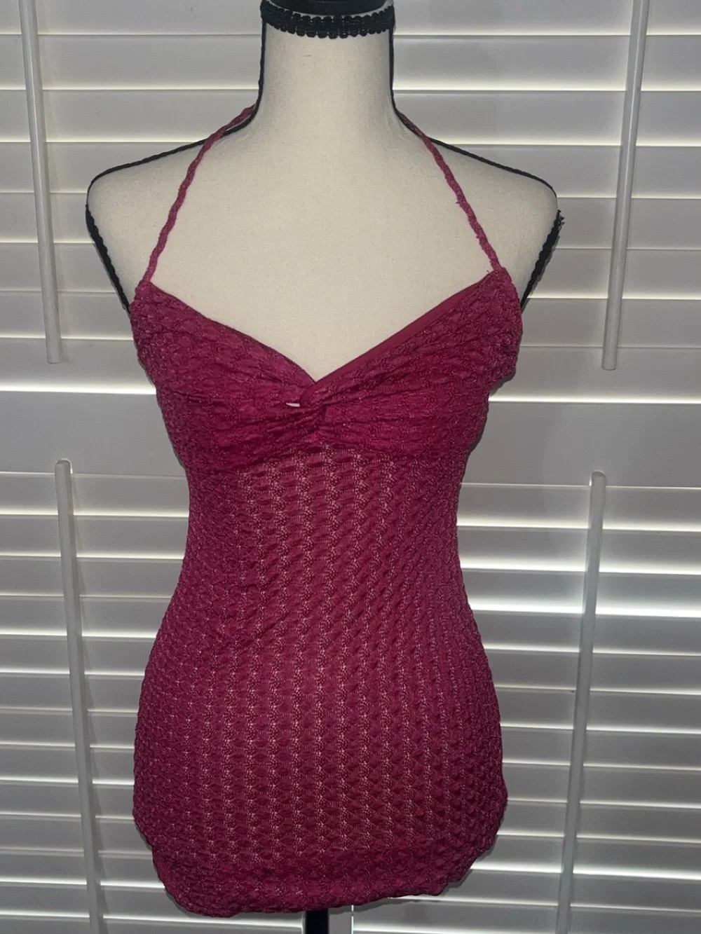 Express Halter Tank - Picture 1 of 4